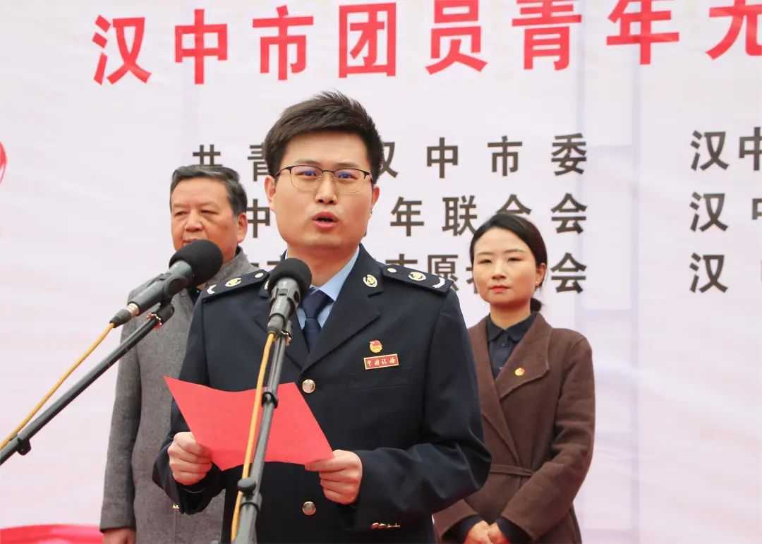 “奉獻青春熱血 點燃希望之光”！他們好樣的！