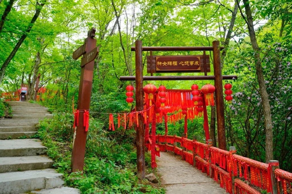 五一不容錯(cuò)過！川陜鄂美食、王木櫝劇場(chǎng)精彩亮相漢江源景區(qū)！