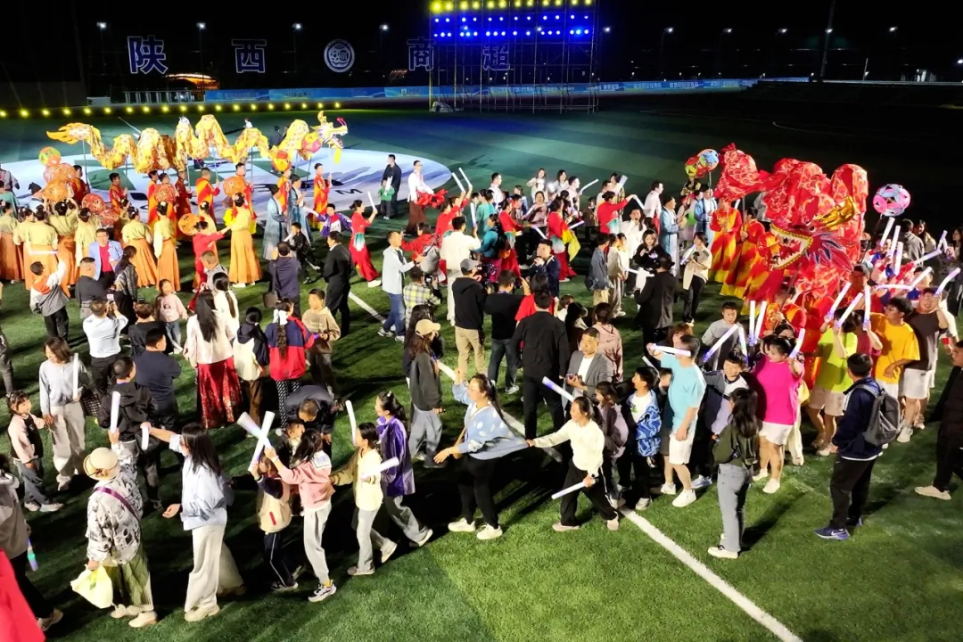 “陜西商超”夜不眠 留壩這里快樂不限量