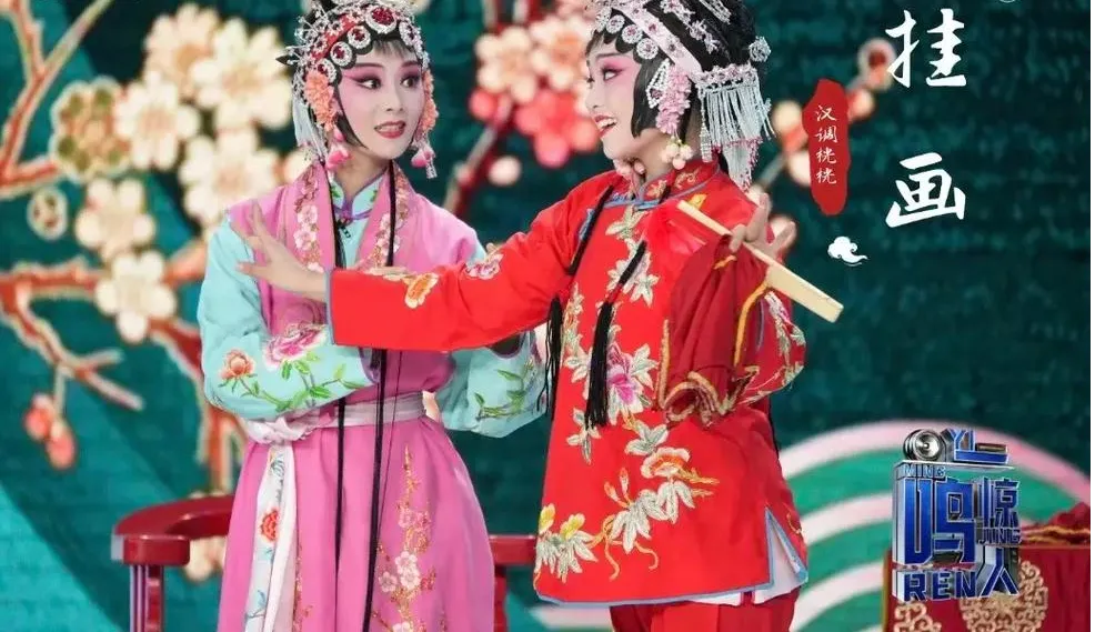 清明打卡黎壩，看《風起巴山》，賞限定花海