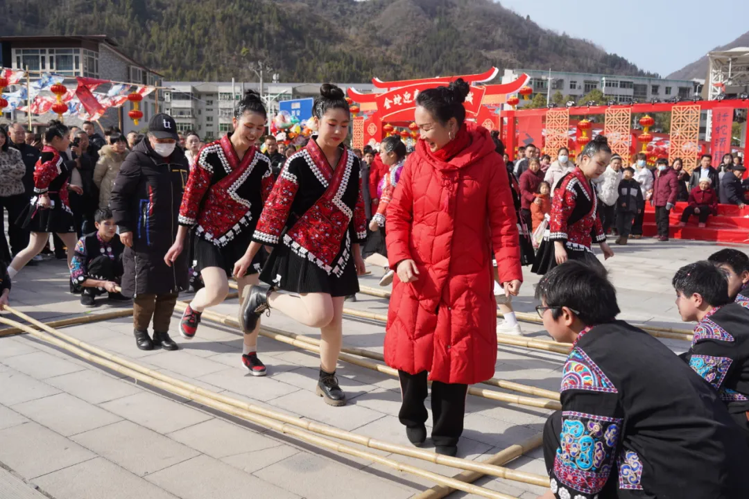 我們的節日·歡樂中國年丨鎮巴：民俗文化盛宴，同慶喜樂新春！