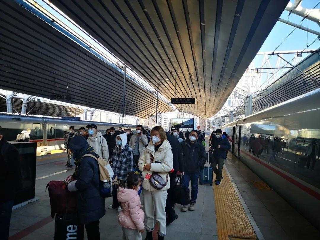 事關春節返鄉出游、放假開學、節后返崗……春運工作方案來了