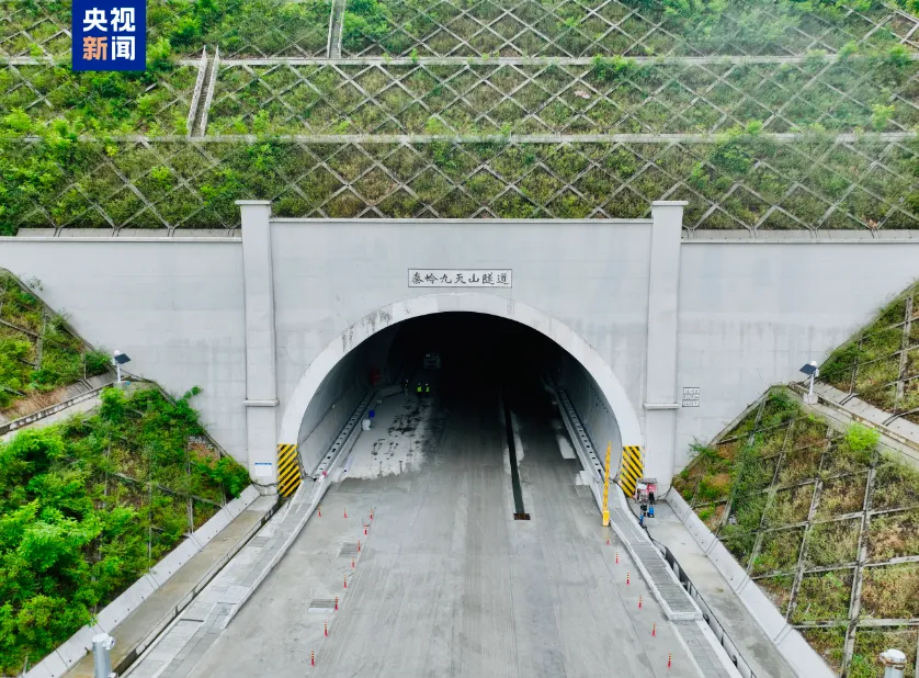 陜南這條高鐵全線隧道貫通！預計明年通車！